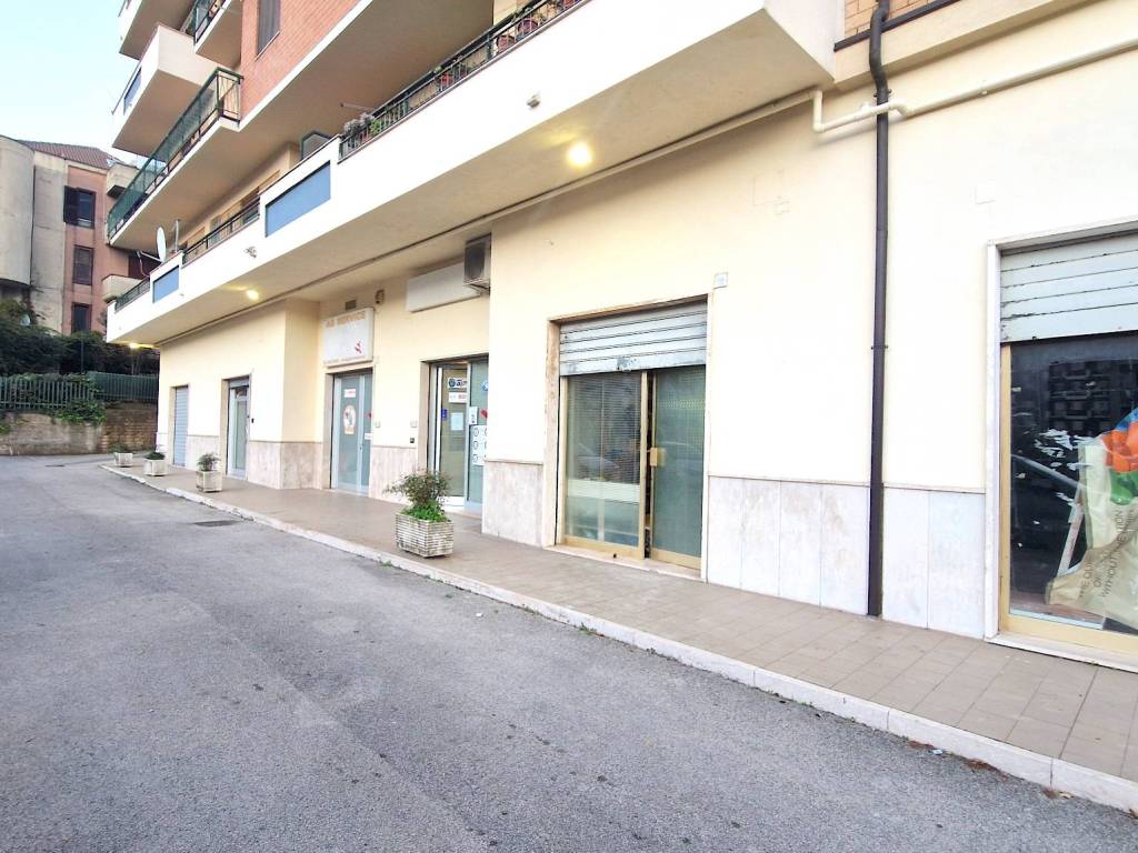 Immobile a Avellino in Via Francesco Scandone, 98 - Foto 3
