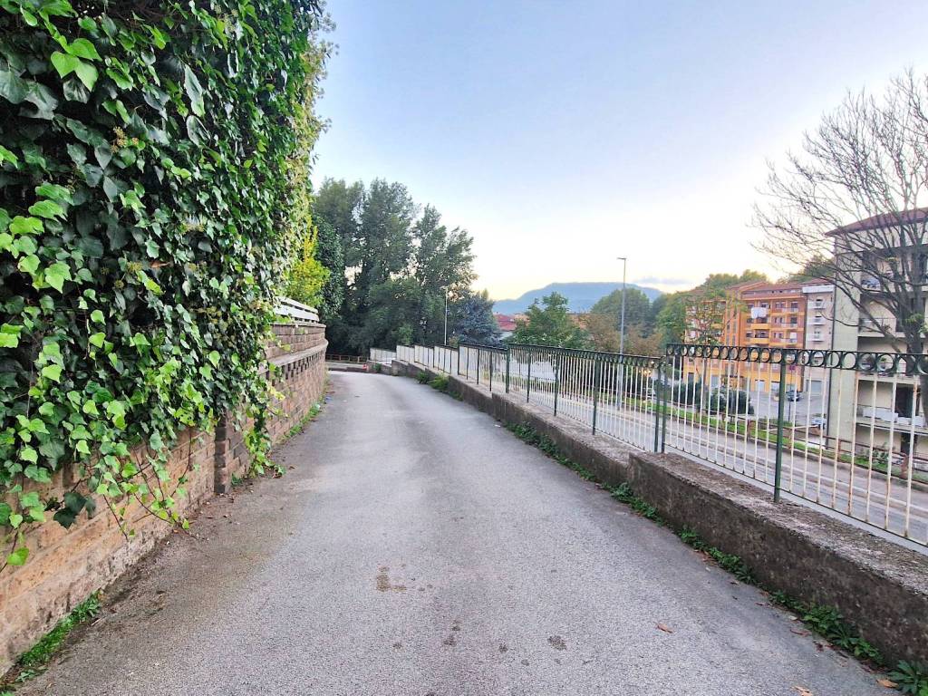 Immobile a Avellino in Via Francesco Scandone, 98 - Foto 4