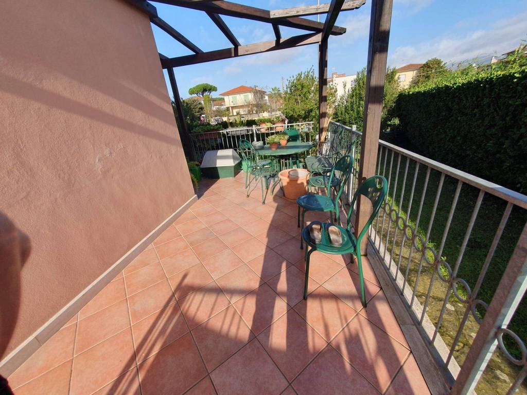 Villa a Pietrasanta - Foto 2