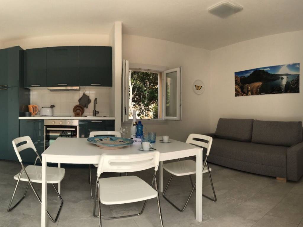 Appartamento a Trinità d'agultu e vignola in Via L. di Zoccaru - Foto 2