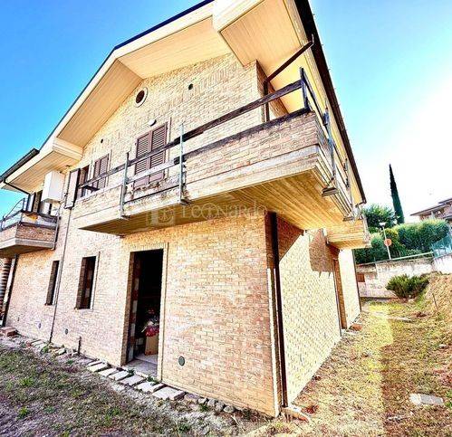 Appartamento a Colli del tronto in Via Giuseppe Verdi 2 - Foto 2