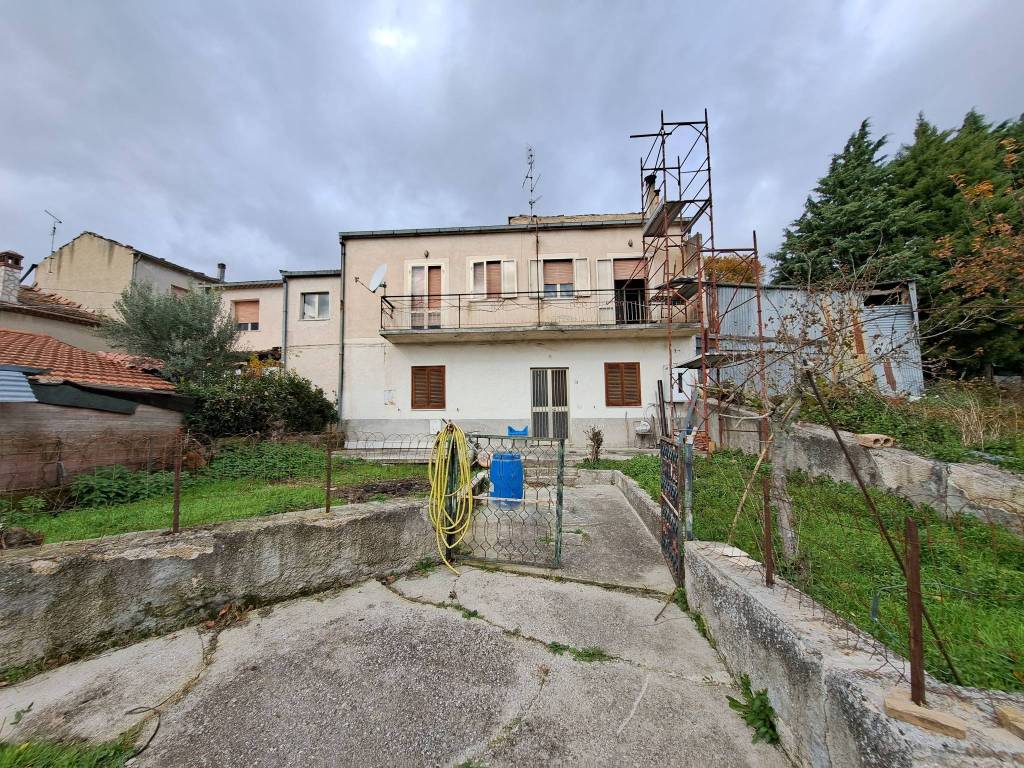 Rustico / casale a Macchiagodena in Santa Maria in Pantano - Foto 2