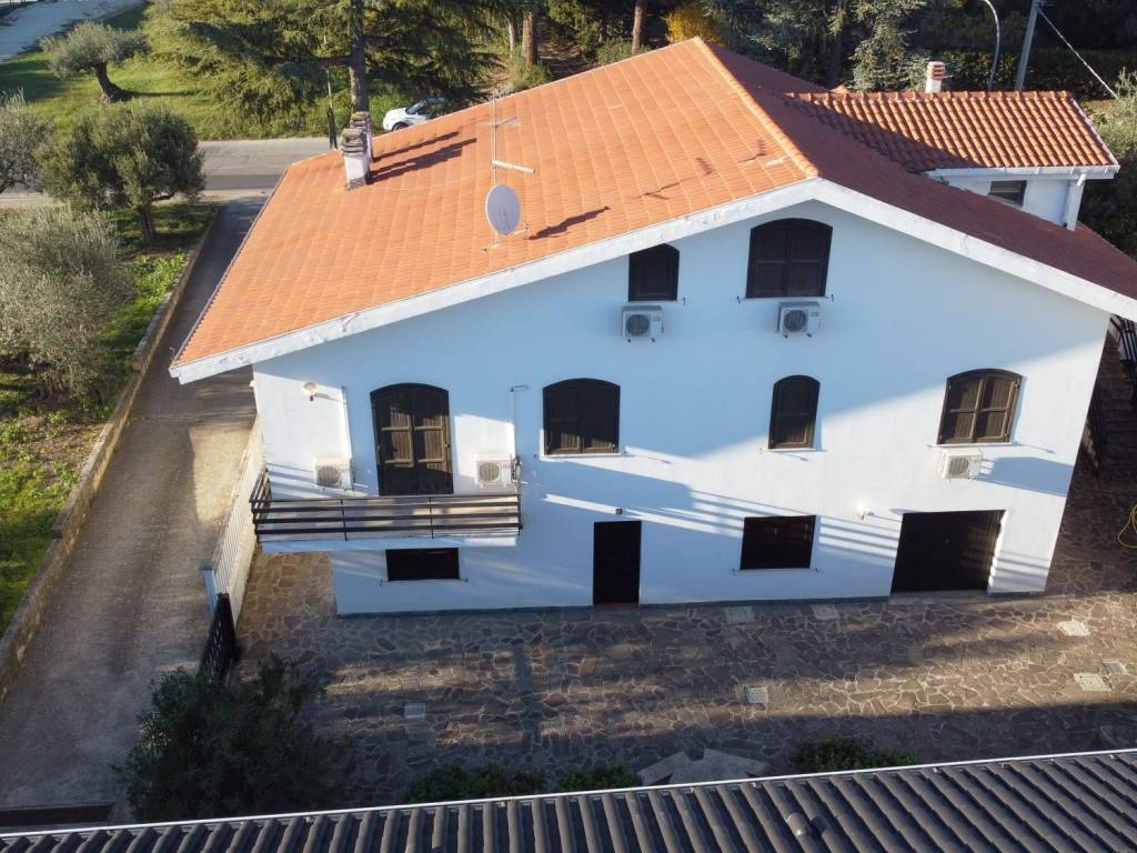 Villa a Cepagatti in Via Unesco - Foto 5