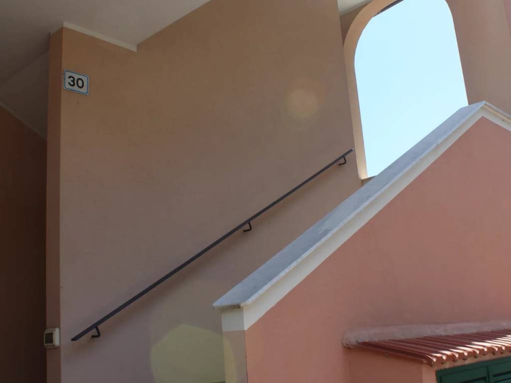 Appartamento a Albenga in via cavalier perseghini - Foto 5