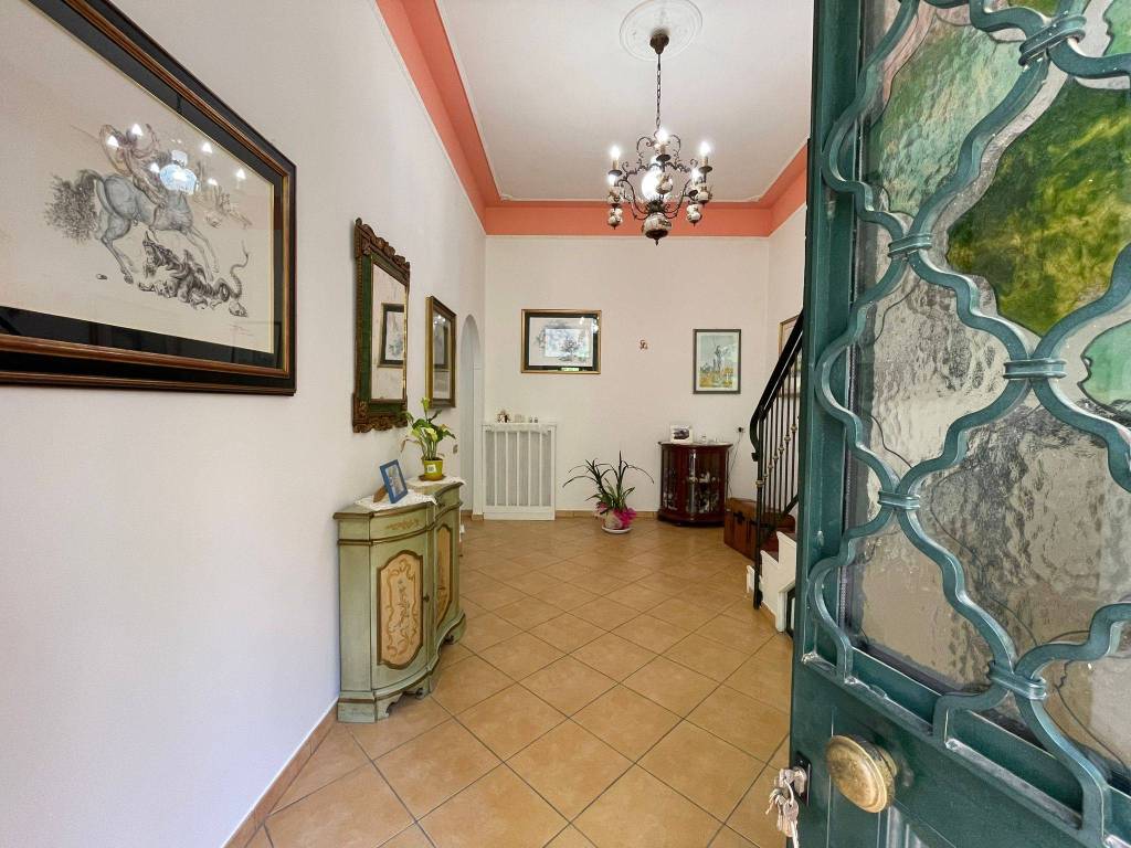 Casa indipendente a Frosinone in Via Giordano Bruno, 134 - Foto 2