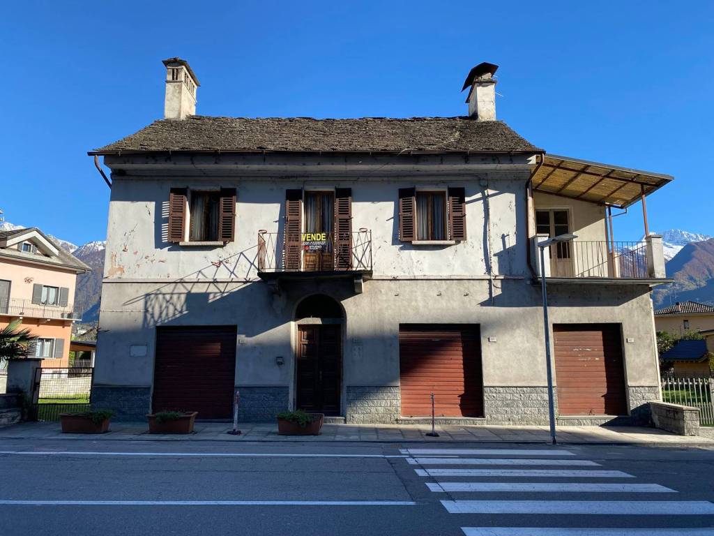 Villa a Crevoladossola in Via Sempione, 61 - Foto 2
