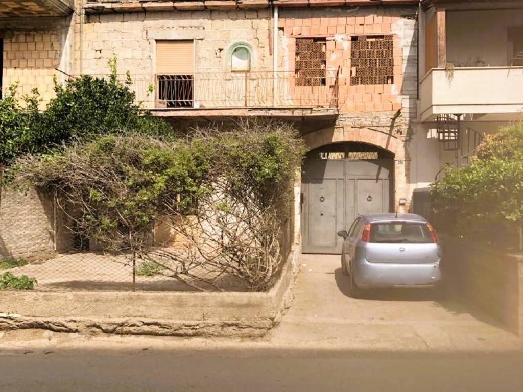 Appartamento a Mondragone in Via Duca degli Abruzzi - Foto 2