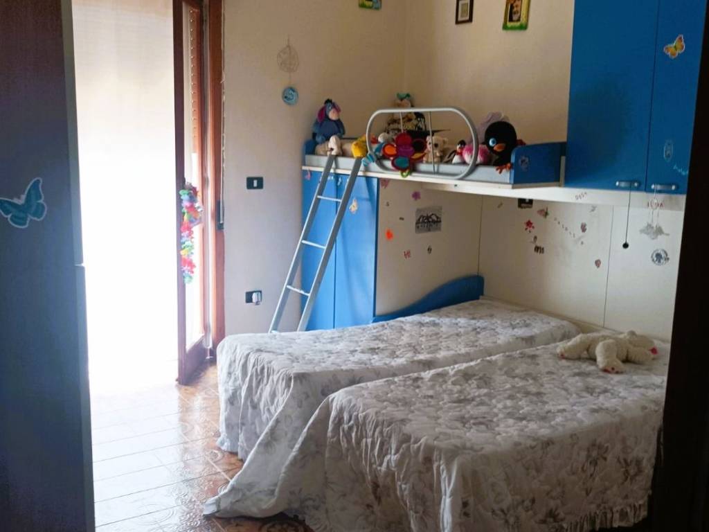 Appartamento a Mondragone in Via Duca degli Abruzzi - Foto 4