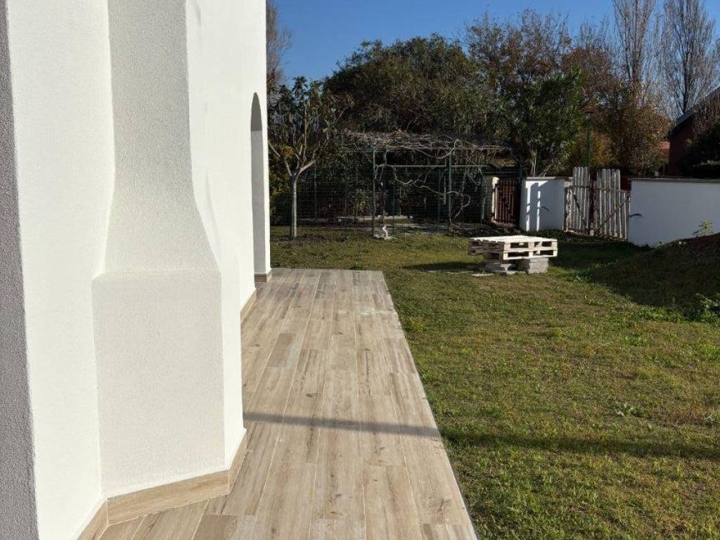 Villa a Tarquinia in Via Dei Veienti, 72 - Foto 4