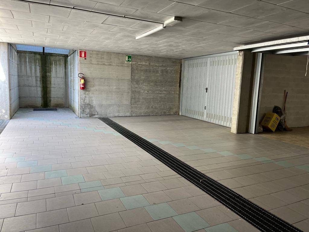 Box / garage a Saluzzo in Via Trieste - Foto 4