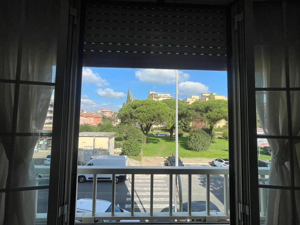 Appartamento a Aprilia in Via Alcide De Gasperi - Foto 4
