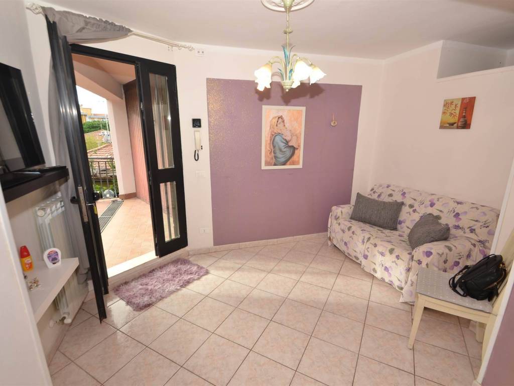 Appartamento a Rosignano marittimo in Via Rosmini - Foto 4