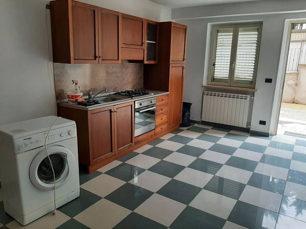 Immobile a Avezzano in Via Cassinelli S.N.C. - Foto 5