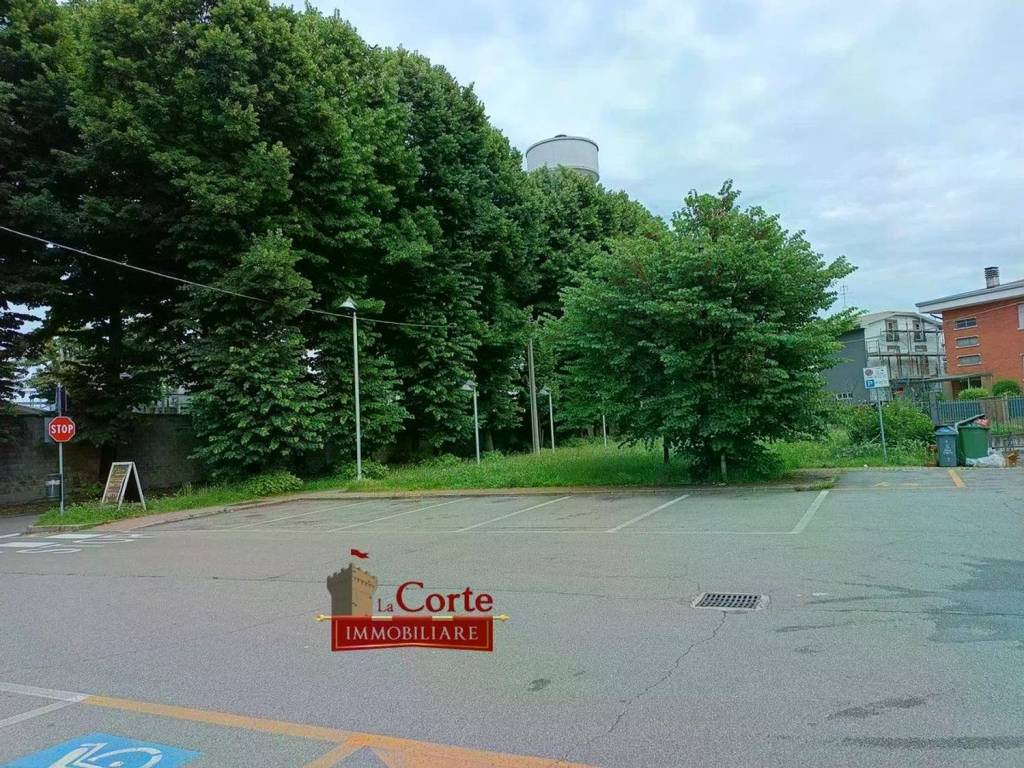 Immobile a Caronno pertusella in Via Giuseppe Verdi S.N.C. - Foto 3