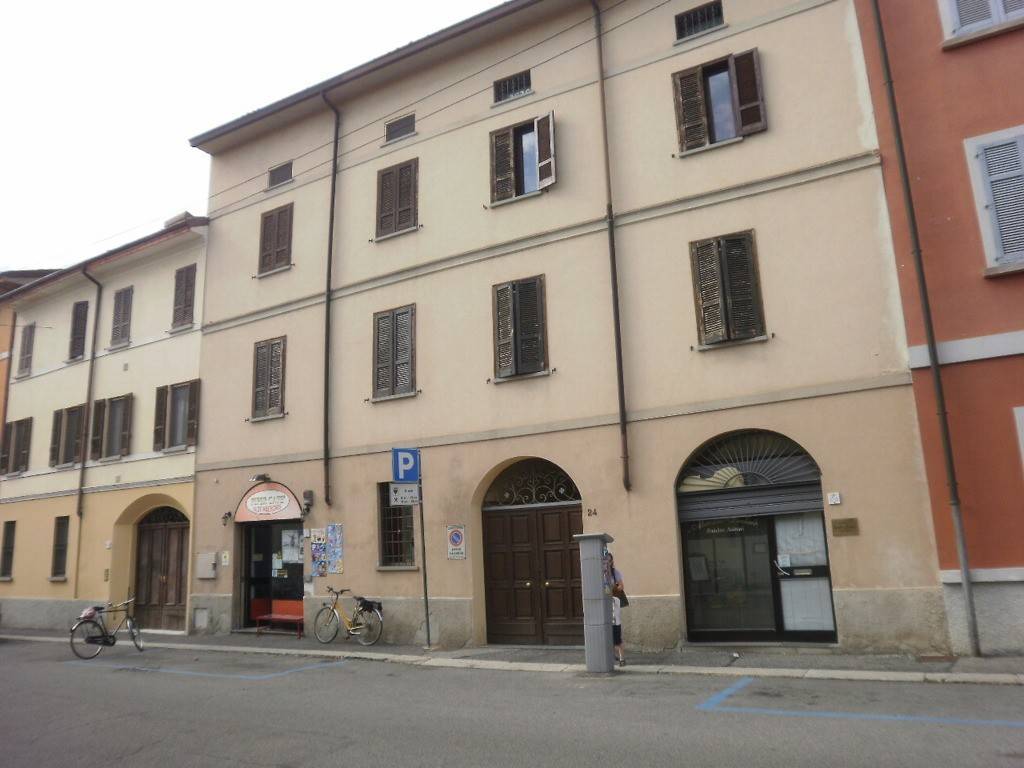 Appartamento a Cremona in Via Manini - Foto 2