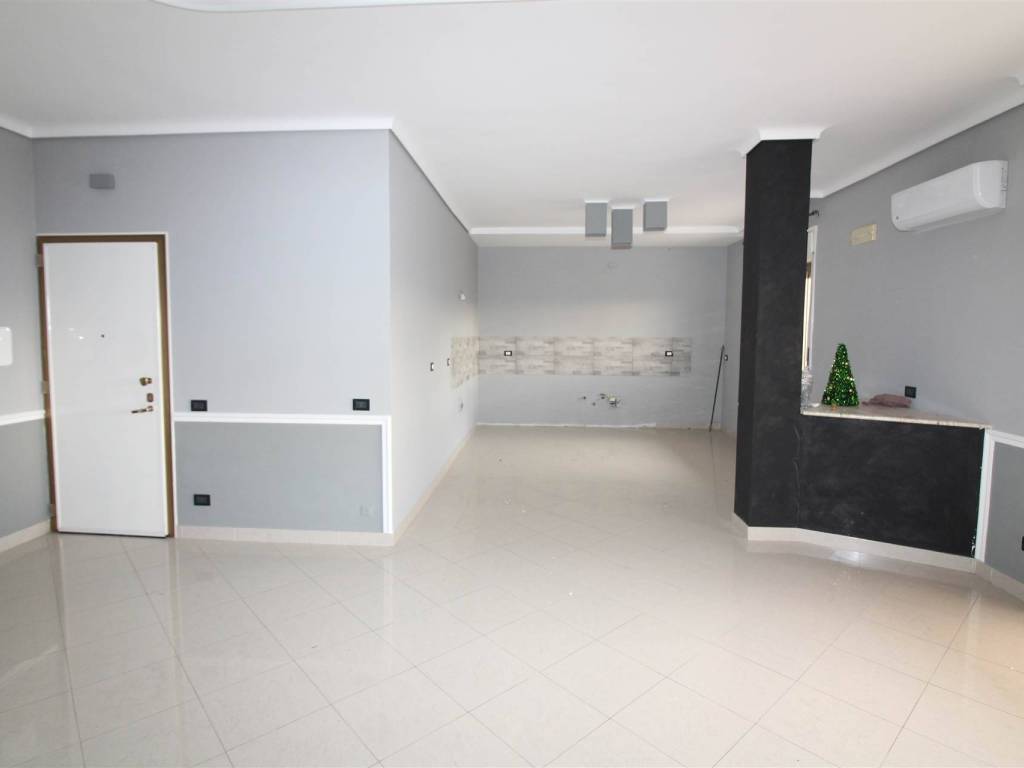 Appartamento a Lentini in VIA PISANO BAUDO - Foto 2