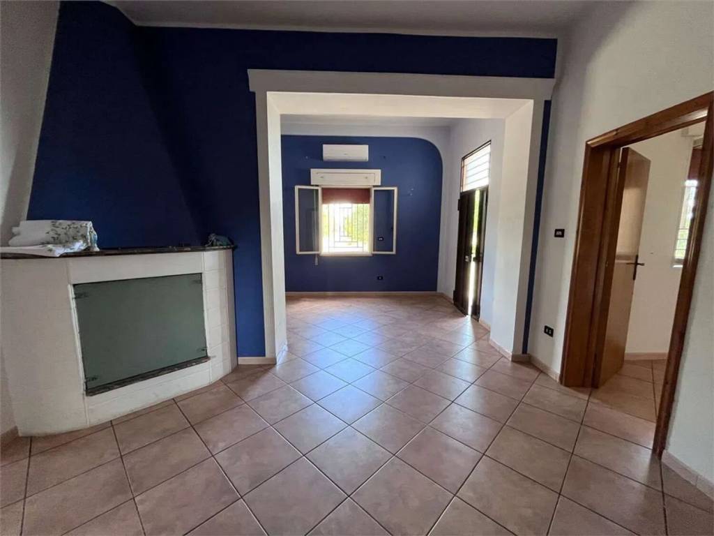 Villa a Francavilla fontana in Contrada Regina S.N.C. - Foto 2