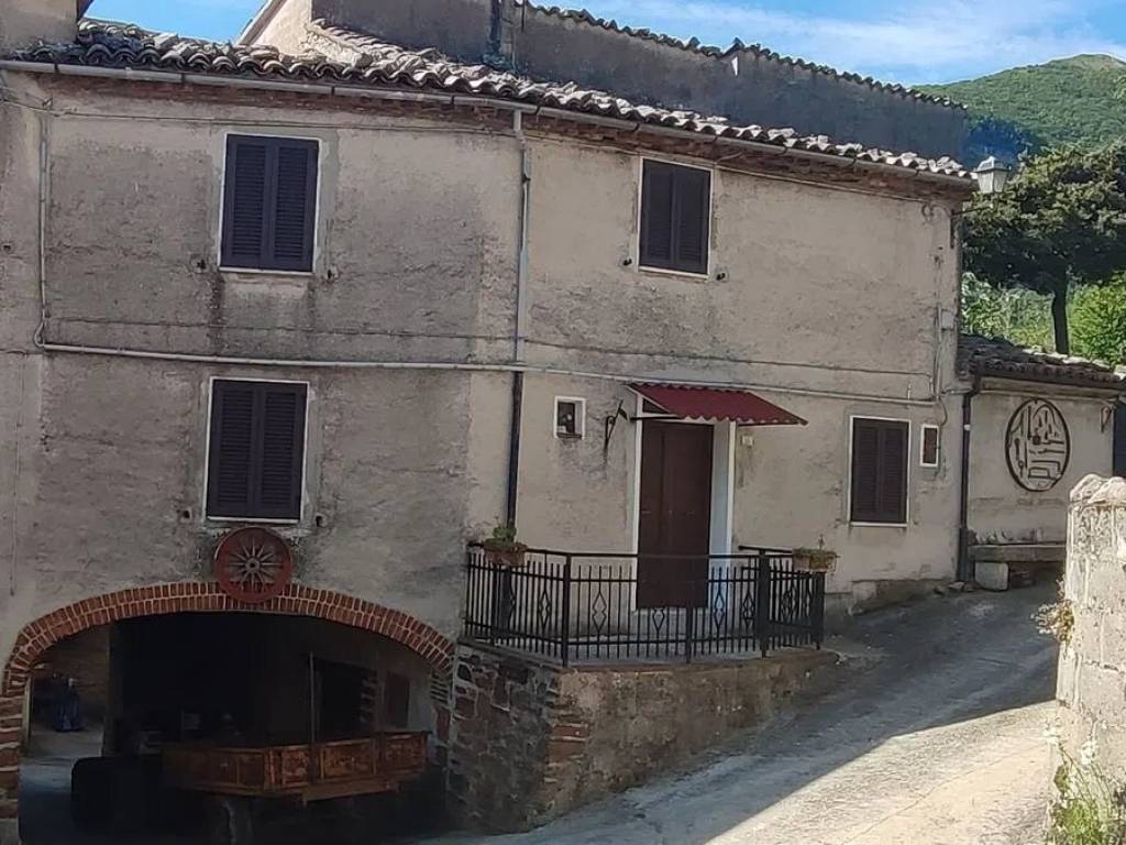 Villa a Sassoferrato in Piaggiasecca S.N.C. - Foto 2