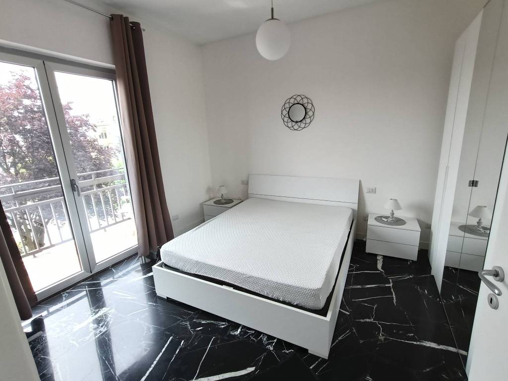 Appartamento a Borgomanero in Via Gozzano, 86 - Foto 4