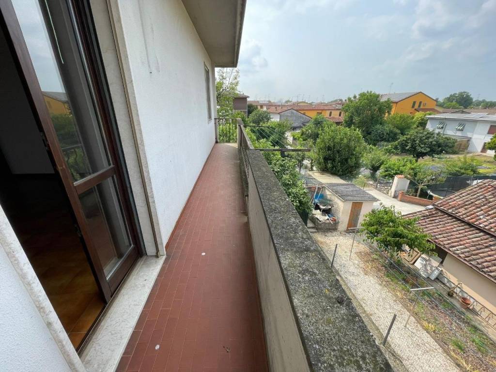 Appartamento a Cremona in Via Salvo D'Acquisto, 10 - Foto 2