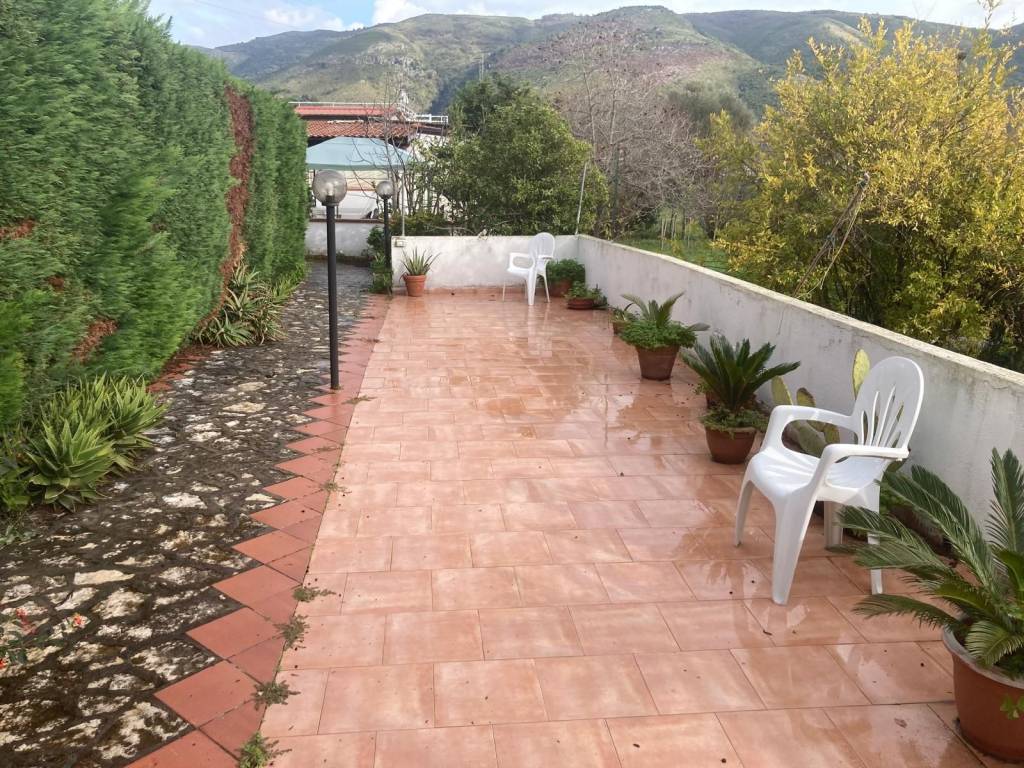 Villa a Centola in località piana - Foto 3