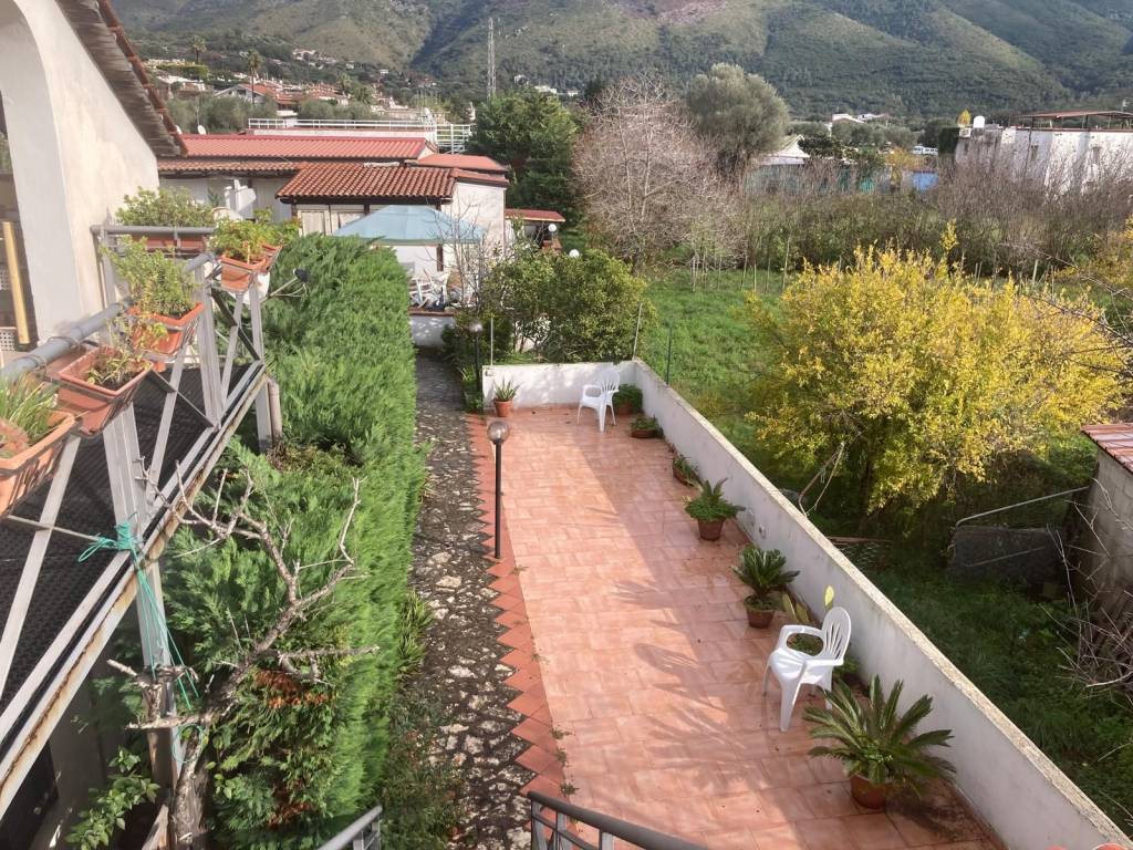 Villa a Centola in località piana - Foto 4