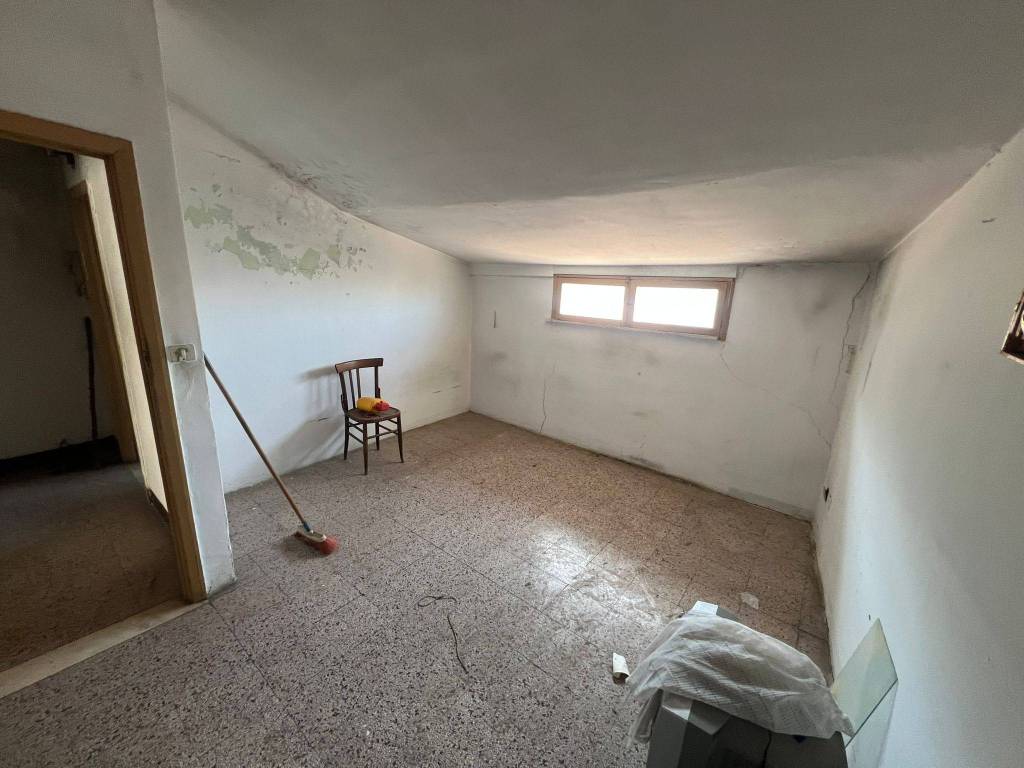 Appartamento a Lamezia terme in Via Monsignor Vittorio Moietta - Foto 4