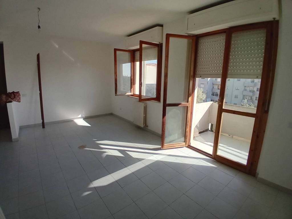 Appartamento a Oristano in Via Monsignor Cogoni - Foto 2