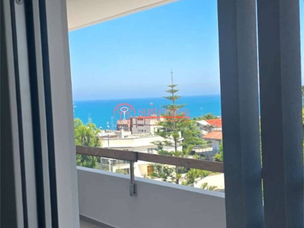 Attico / mansarda a Trani in via Malcangi - Foto 4