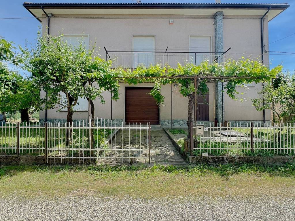 Villa a Ovada in Strada Molare - Foto 4