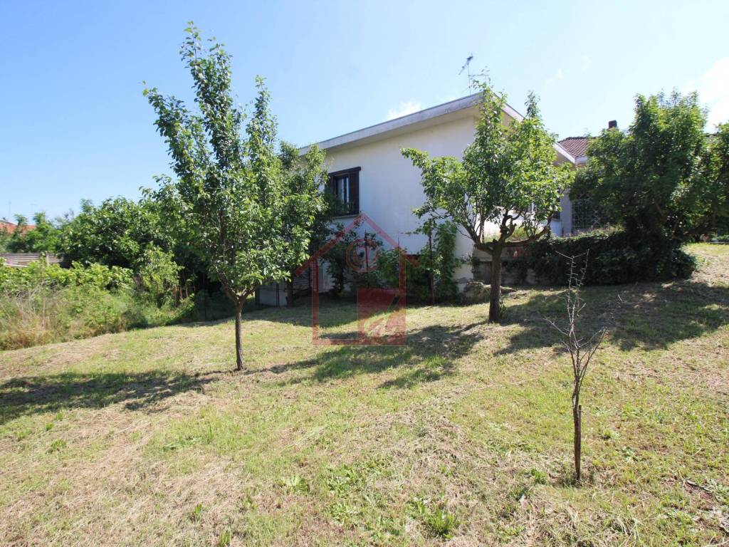 Villa a Vercelli in Via Grivola, 39 - Foto 3