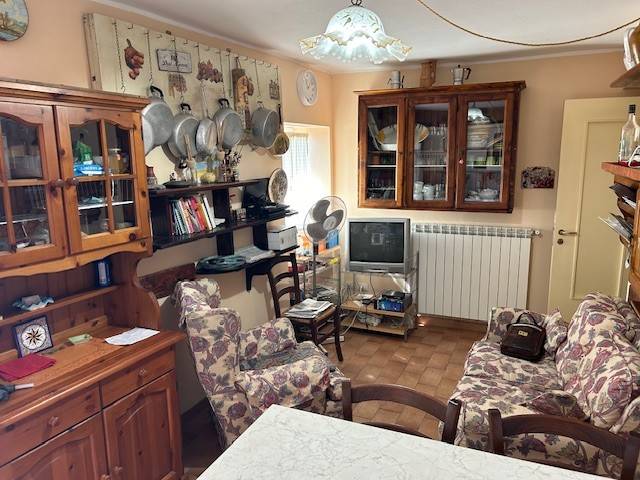 Casa indipendente a Carrodano in Via 1 Maggio - Foto 4