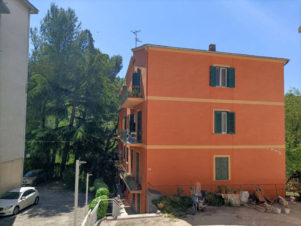 Appartamento a Teramo in Circonvallazione Spalato - Foto 2