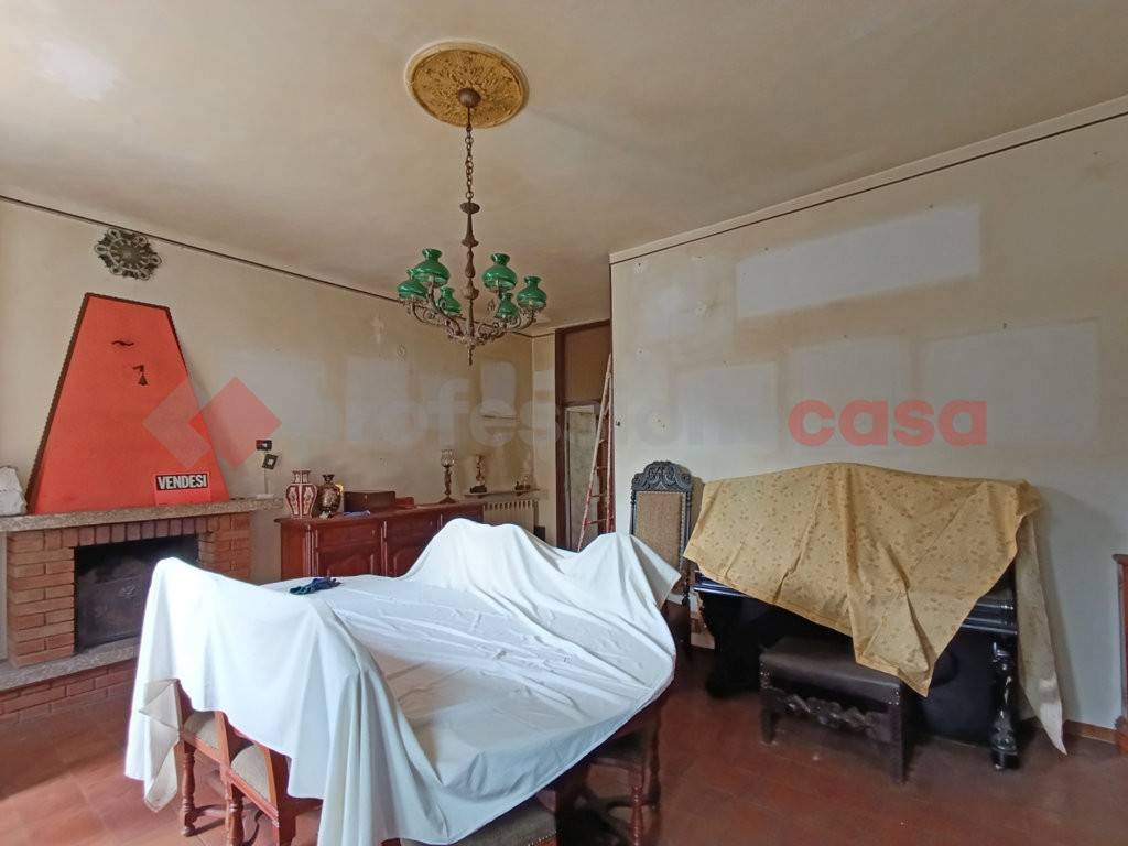 Appartamento a Arona in Via Roma - Foto 4