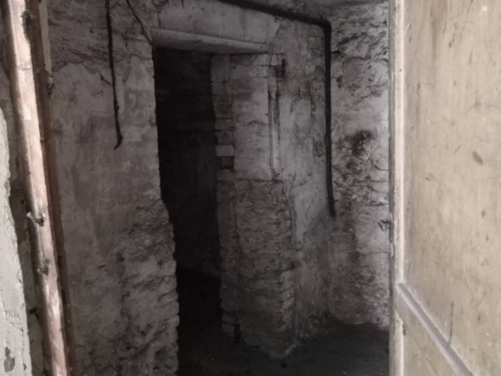 Box / garage a Ascoli piceno in piazza viola - Foto 4