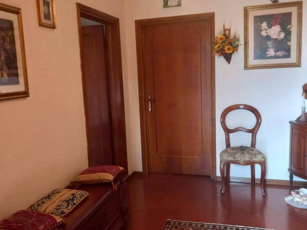 Appartamento a Poggio a caiano in Via Ugo Foscolo - Foto 5