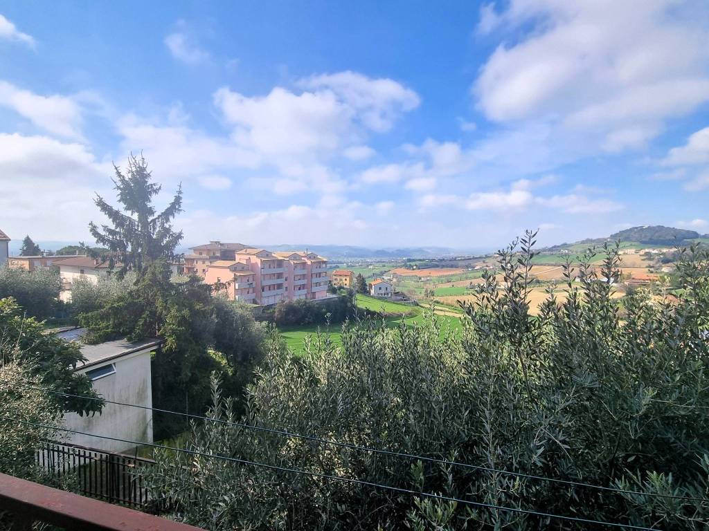 Appartamento a Osimo in Via Ungheria - Foto 5