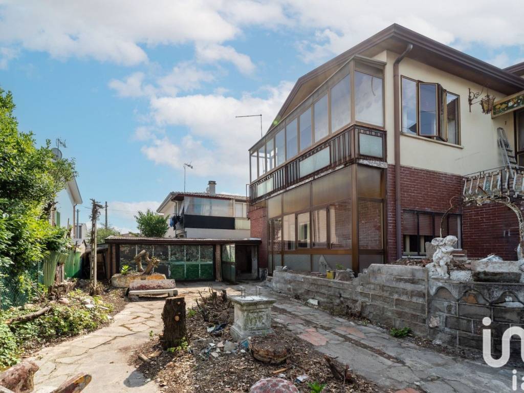 Casa indipendente a Padova in Via giovanni da verrazzano, 7 - Foto 3