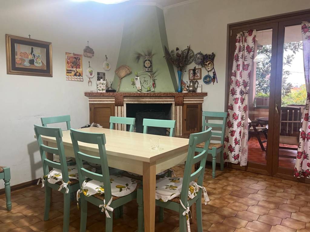 Villa a Aprilia in Via Terminillo - Foto 4