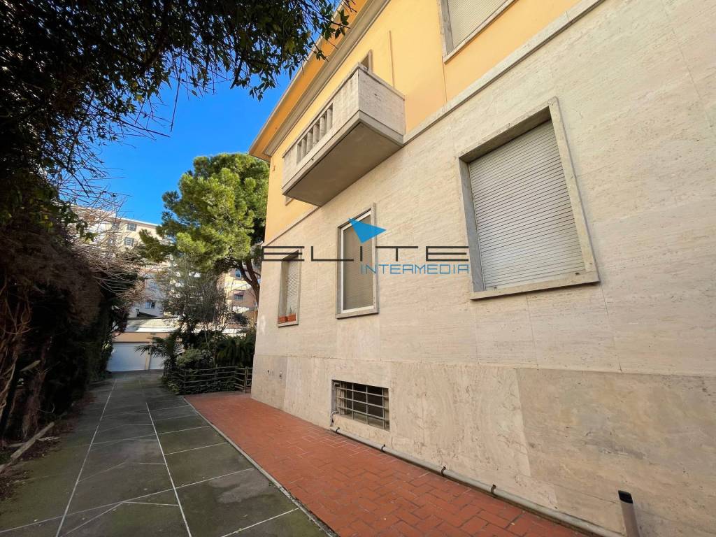 Villa a Pescara in Via Umbria, 58 - Foto 4
