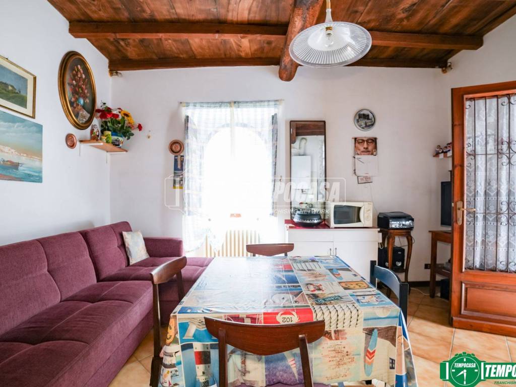 Casa indipendente a Gignese in Via per Circonvallazione, Vezzo 3 - Foto 2