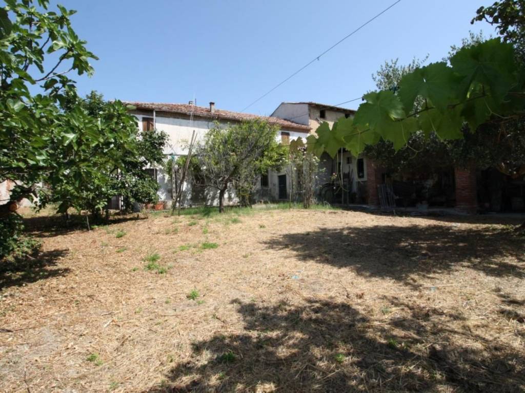 Rustico / casale a Ziano piacentino in Localita stalla - Foto 3