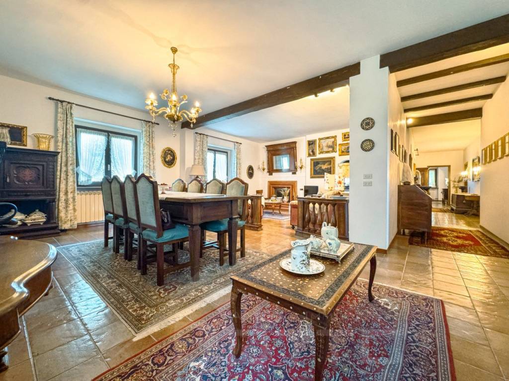 Villa a Oleggio in via alzate 90 - Foto 4