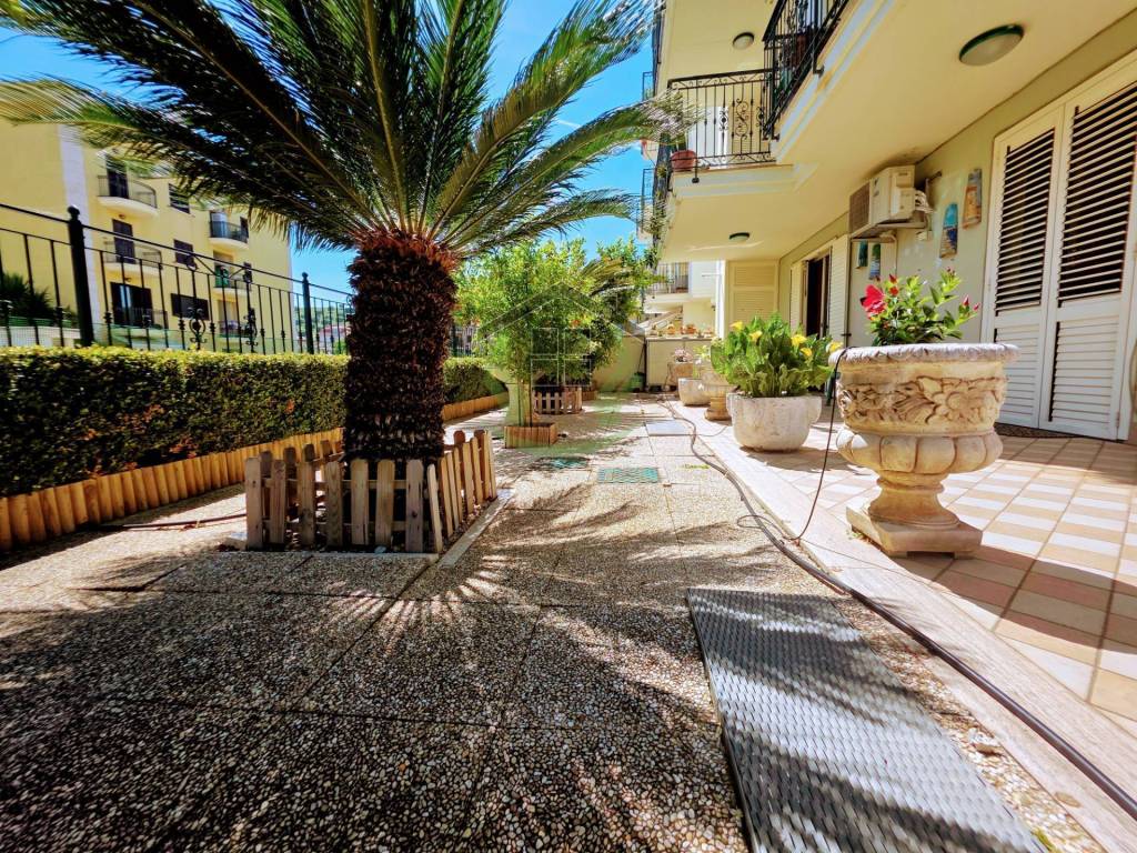 Appartamento a San benedetto del tronto in Via Monti della Laga, 39 - Foto 5