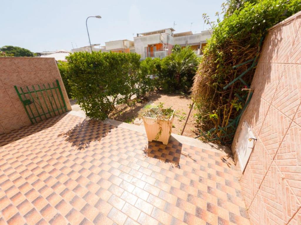 Appartamento a Manfredonia in Via Dell'Immacolata, 3 - Foto 2