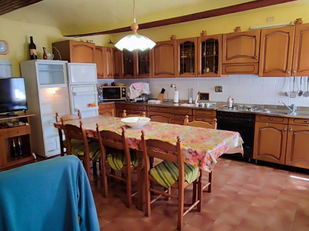 Casa indipendente a Castello di annone in Frazione Crocetta, 65 - Foto 3