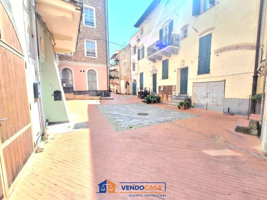 Appartamento a Loano in Borgo Castello - Foto 2