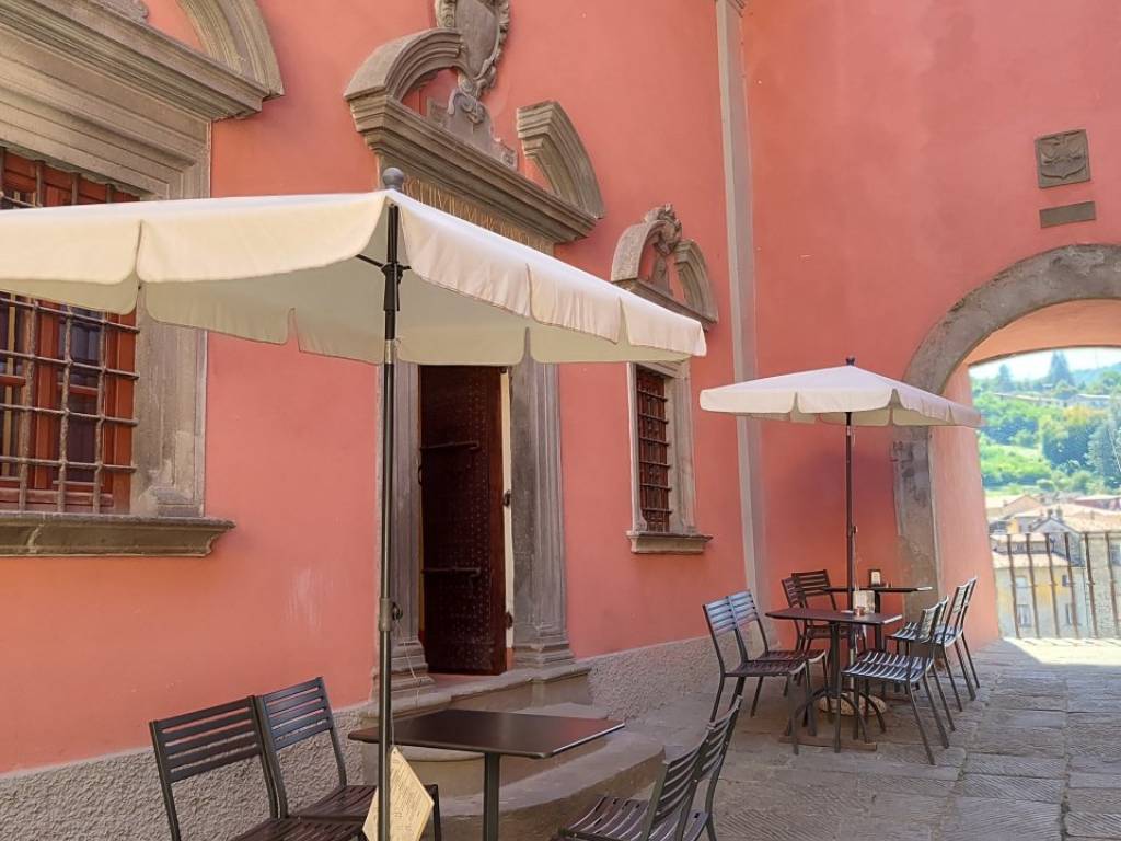 Casa indipendente a Castelnuovo di garfagnana in via croce di stazzana - Foto 2