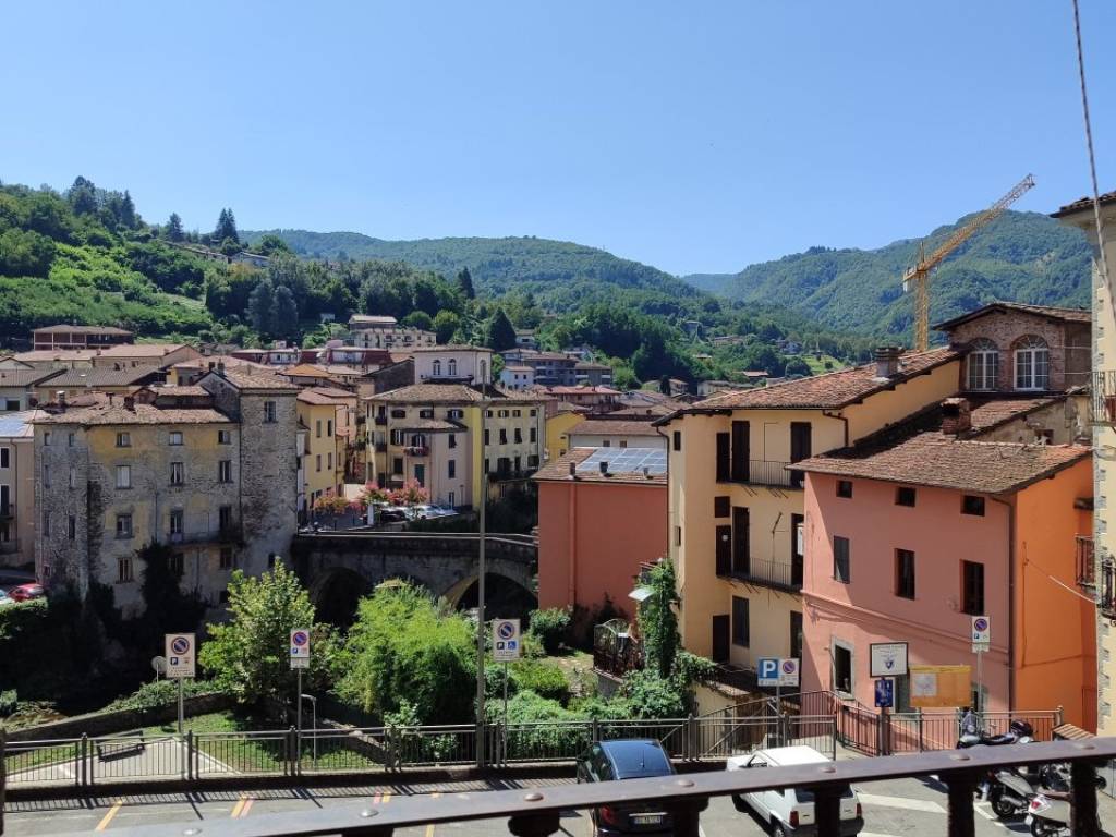 Casa indipendente a Castelnuovo di garfagnana in via croce di stazzana - Foto 4
