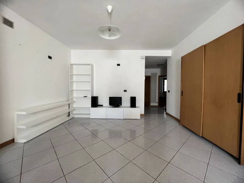 Villa a Trento in Piazza Del Sacro Cuore S.N.C. - Foto 4